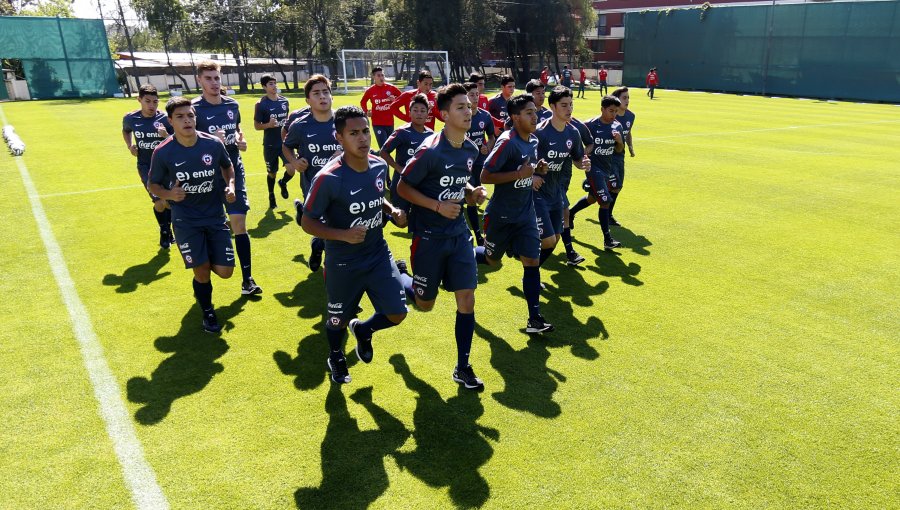 Chile Sub 17 inició última etapa previa al Mundial y jugará amistoso ante México