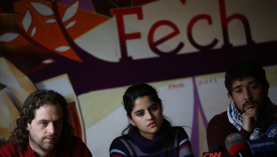 Confech hace duro análisis del método como se financiará la educación