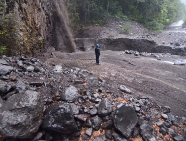 Aumentan a diez los muertos por el alud en Guatemala