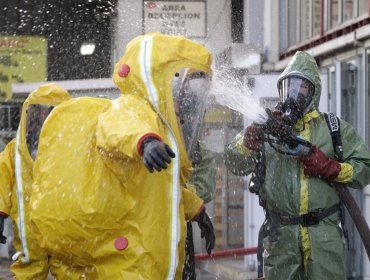 Emergencia química en Colina deja a 14 trabajadores intoxicados y seis heridos