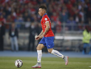 Eduardo Vargas calificó como "un gran premio” su nominación al Balón de Oro