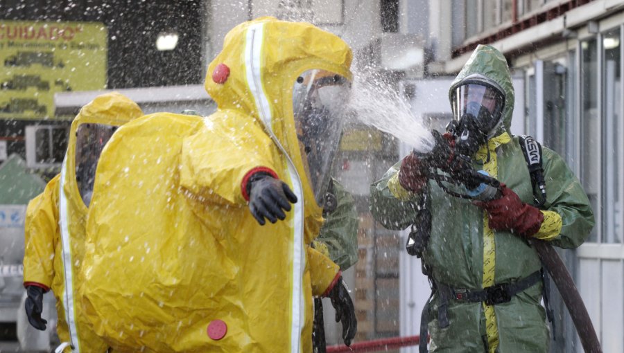 Emergencia química en Colina deja a 14 trabajadores intoxicados y seis heridos