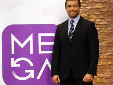 Mientras Fernando Solabarrieta se estrena en Mega, Ivette Vergara no tiene certeza de su futuro laboral