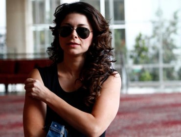 Antonella Ríos posa desnuda con 5 meses de embarazo