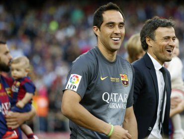 Luis Enrique oficializó a Claudio Bravo como titular para duelo con Sevilla