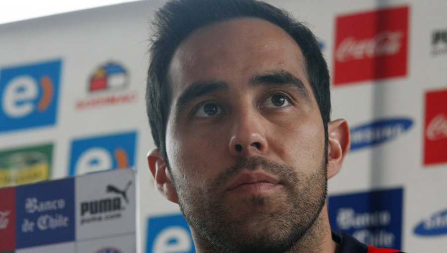 Claudio Bravo tuvo un amargo regreso a las canchas con el Barcelona