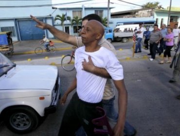 Denuncian detención de más de medio centenar de disidentes en La Habana