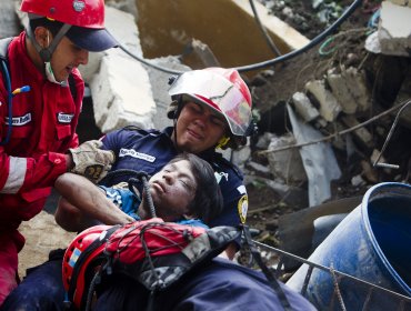 Reanudan labores de rescate en Guatemala y suben a 87 los muertos por alud