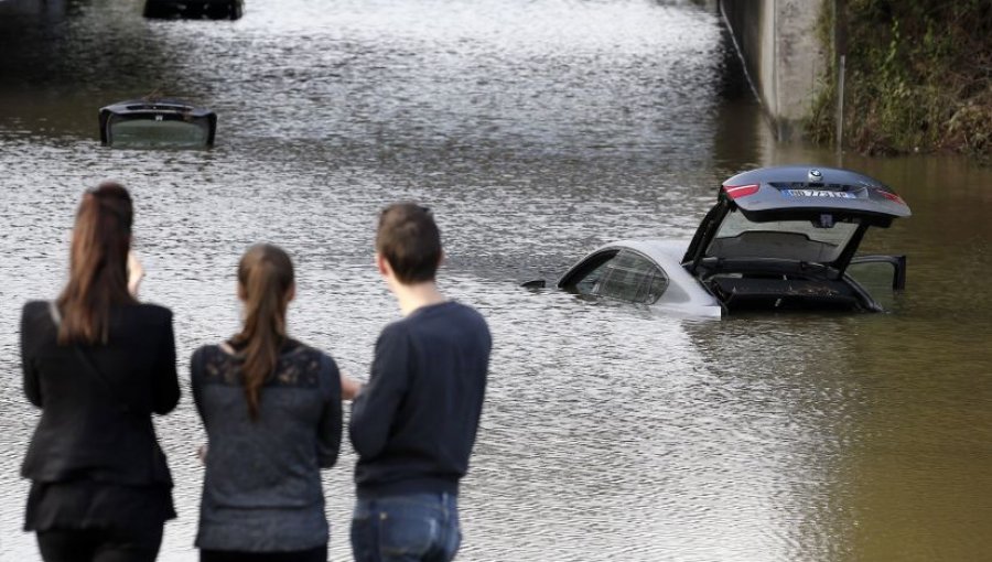 Una violenta tormenta provoca al menos 17 muertos en la Costa Azul francesa