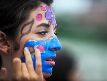 Cuerpos pintados se toman Mil Tambores: Galería de fotos sin censura