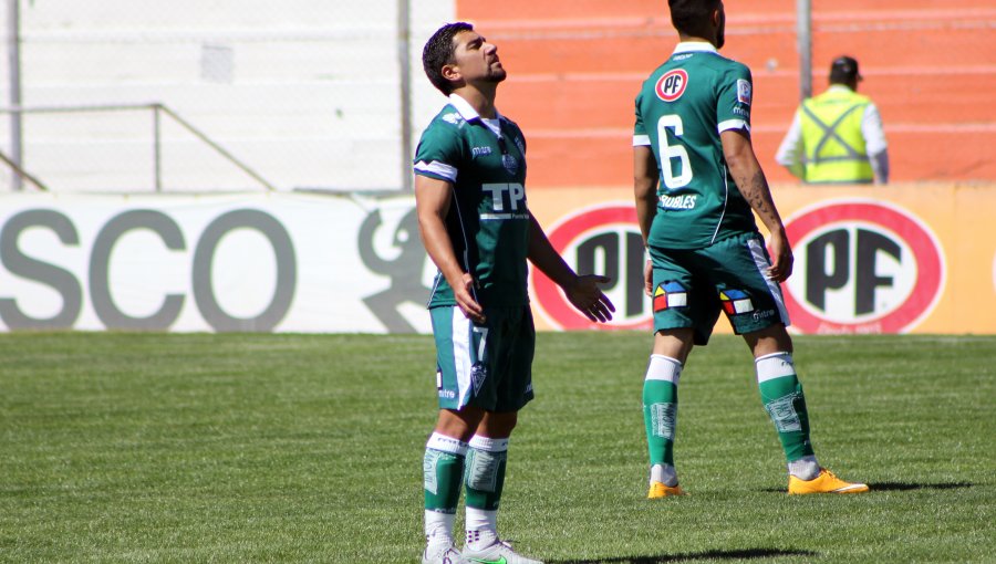 Cobresal volvió al triunfo venciendo a Santiago Wanderers