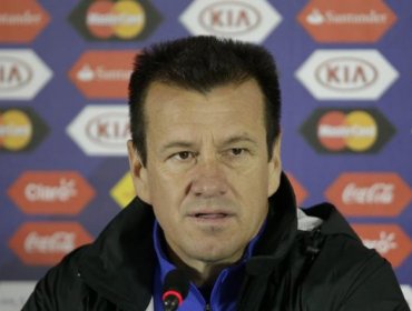 Dunga y su llegada al país: "El gran favorito es Chile porque juega en casa"