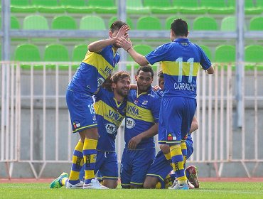 Demandan al club Everton por suspensión de clásico porteño en julio pasado