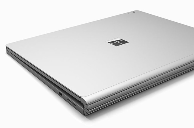 Microsoft lanza su primera computadora portátil Surface Book