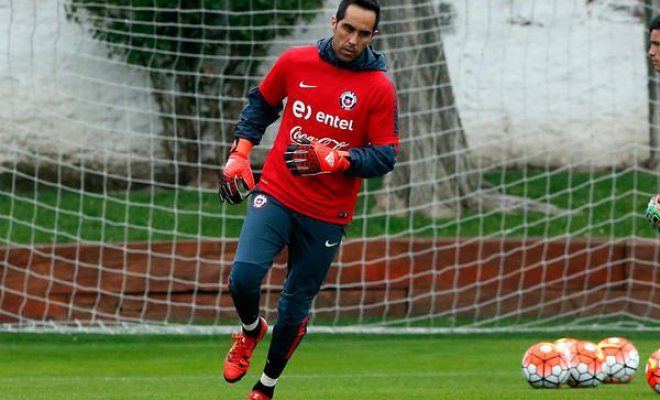 Bravo pone mesura: "No por ser campeones de América vamos a hacer cinco goles"