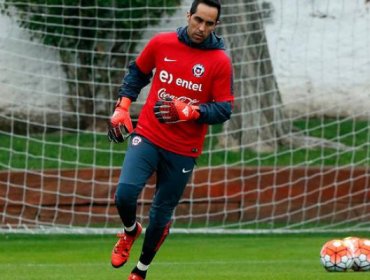 Bravo pone mesura: "No por ser campeones de América vamos a hacer cinco goles"