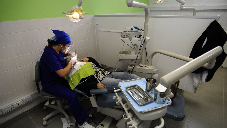 Cirujanos dentistas del servicio público anunciaron paro de 48 horas