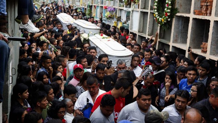 Guatemala pierde la fe y centra sus esfuerzos en hallar a muertos por alud