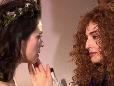 Micaela y Olimpia protagonizan osada escena en La Poseída