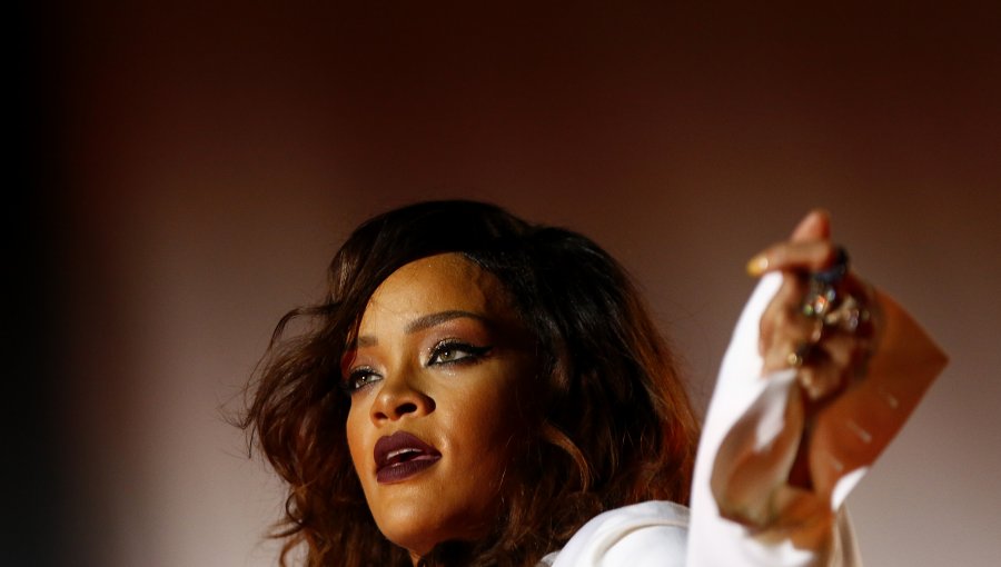 Rihanna Explicó Por Qué Volvió Con Chris Brown Tras La Golpiza Que Le Propinó Puranoticiacl 3794