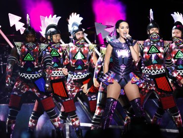 Katy Perry deslumbra con elaborado show en Pista Atlética del Nacional
