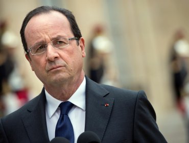 Hollande pide actuar para evitar "guerra total" en Siria que llegue a Europa