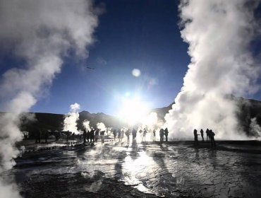 Mujer belga de 69 años en riesgo de muerte tras caer a un géiser en El Tatio