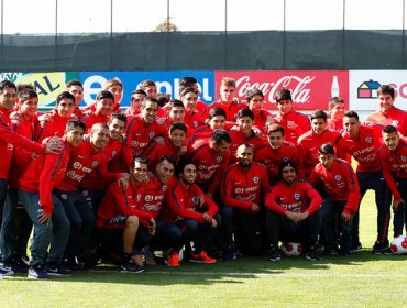 La 'Roja' campeona de América recibió la visita de la Sub 17 en 'Pinto Durán'