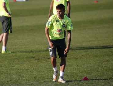 Neymar: "Era sólo el primer partido y era difícil contra Chile"