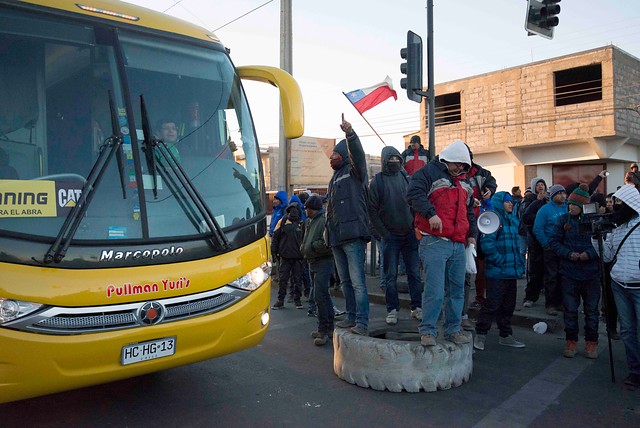 Trabajadores de Codelco abandonan toma de acceso a mina Radomiro Tomic