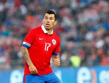 Gary Medel en la conferencia de prensa sorprendió a todos con su chispeza.