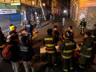 Carabineros investiga posible desaparición en incendio de Valparaíso