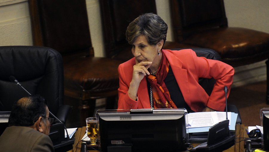 Presidenta del PS trató de "injustas" las críticas al trabajo de Comisión Engel