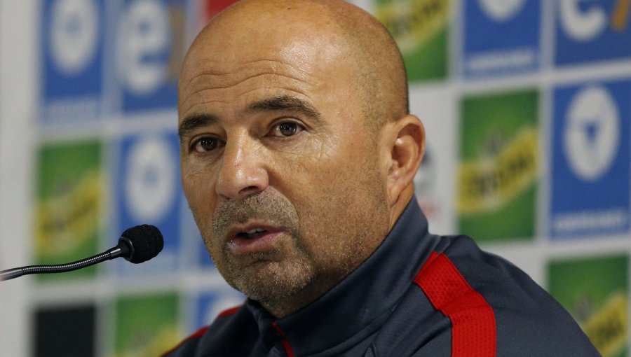 En Perú aseguran que Sampaoli mandó a espiar práctica encabezada por Gareca