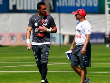 DT de Alianza Lima llenó de elogios a Sampaoli y Claudio Bravo