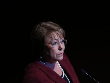 Aprobación a Presidenta Bachelet vuelve a retroceder en sondeo de Cadem