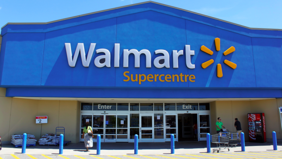 Walmart se desploma en bolsa tras recortar sus previsiones