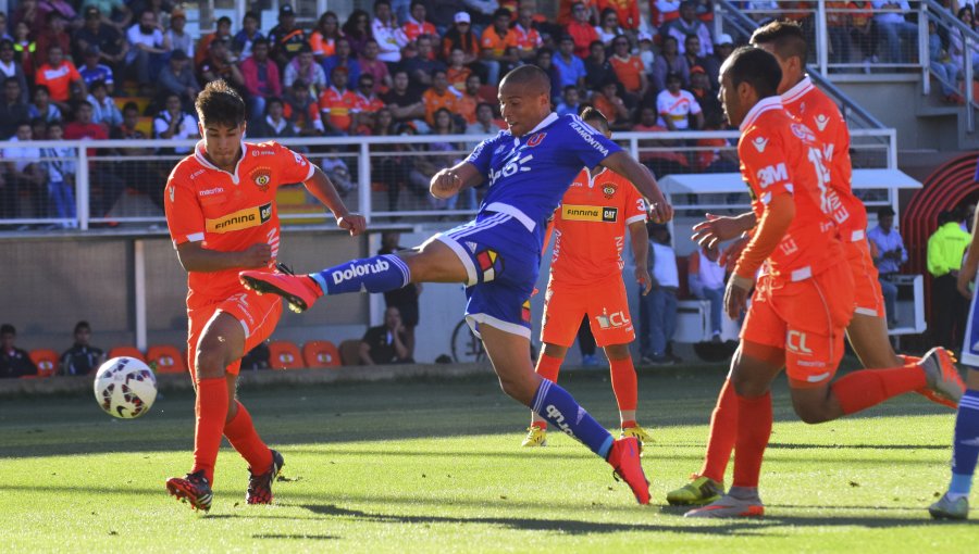 La U superó a Cobreloa y dio un gran paso para avanzar a semis de Copa Chile