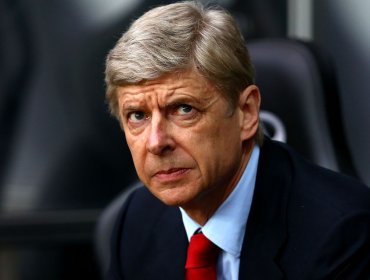 Wenger expresó su molestia porque Sánchez jugó los dos partidos de la Roja