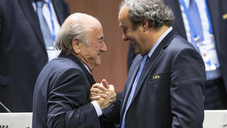 Blatter dice que el pago que hizo a Platini fue "un acuerdo de caballeros"