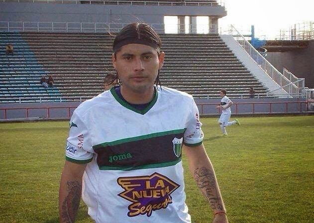 Mauricio Arias fue titular en goleada de Nueva Chicago sobre Newell's