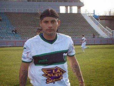 Mauricio Arias fue titular en goleada de Nueva Chicago sobre Newell's