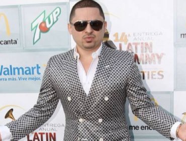Cárcel estadounidense espera al cantante mexicano Larry Hernández