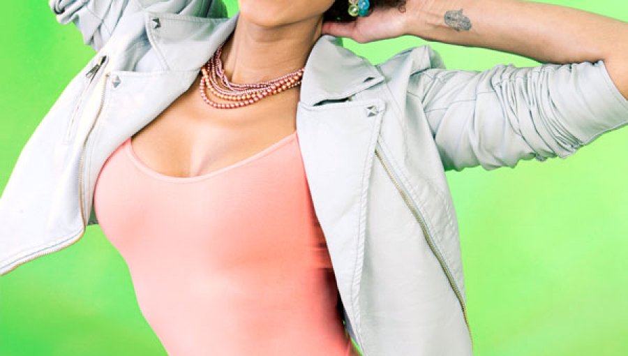 Canal 13 estrena la historia de “Celia Cruz” con su sexy protagonista
