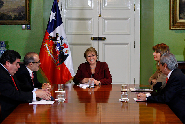 CPC planteó sus inquietudes por reforma laboral y nueva Constitución a Bachelet