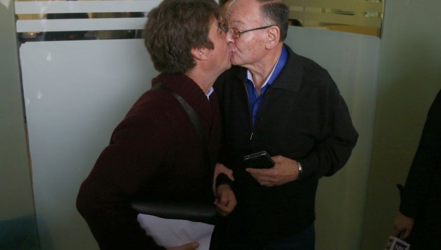 Passalaqua y su pareja postergan celebración de AUC
