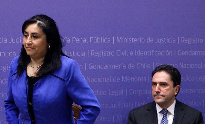 Ministerio de Justicia pide la renuncia de la directora del Registro Civil