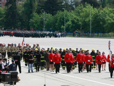 “Primera Parada Bomberil” se realizó en la elipse del Parque O’Higgins