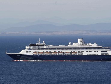 Crucero holandés Zaandam inició temporada de cruceros en Valparaíso