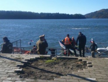 Valdivia: Bajo el agua hallan vehículo de mujer que desapareció el día de su matrimonio